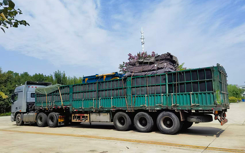 三套防溃仓给煤机以及八套智能风窗发往宁夏